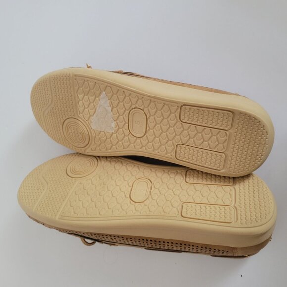 Gloria Vanderbilt Casual Tan Perforated Loafers With Bow 6 - Picture 7 of 7